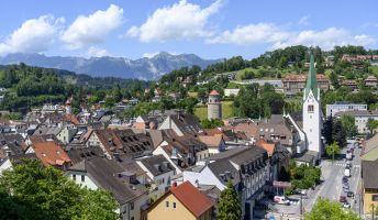 Blick auf Feldkirch und Ardetzenberg  Blick auf Feldkirch und Ardetzenberg
